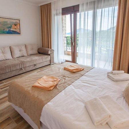 Apartamento Rosmarino Sveti Stefan Exterior foto