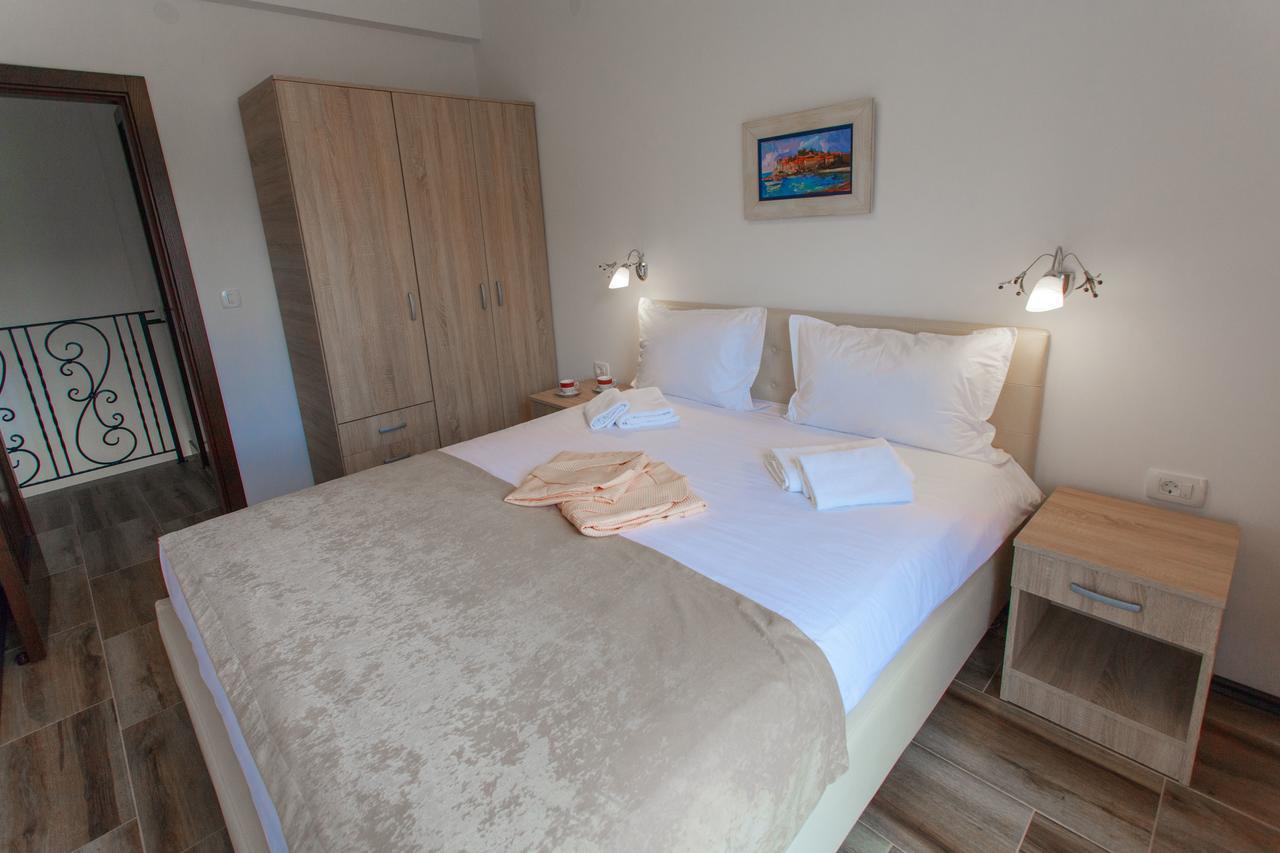 Apartamento Rosmarino Sveti Stefan Exterior foto