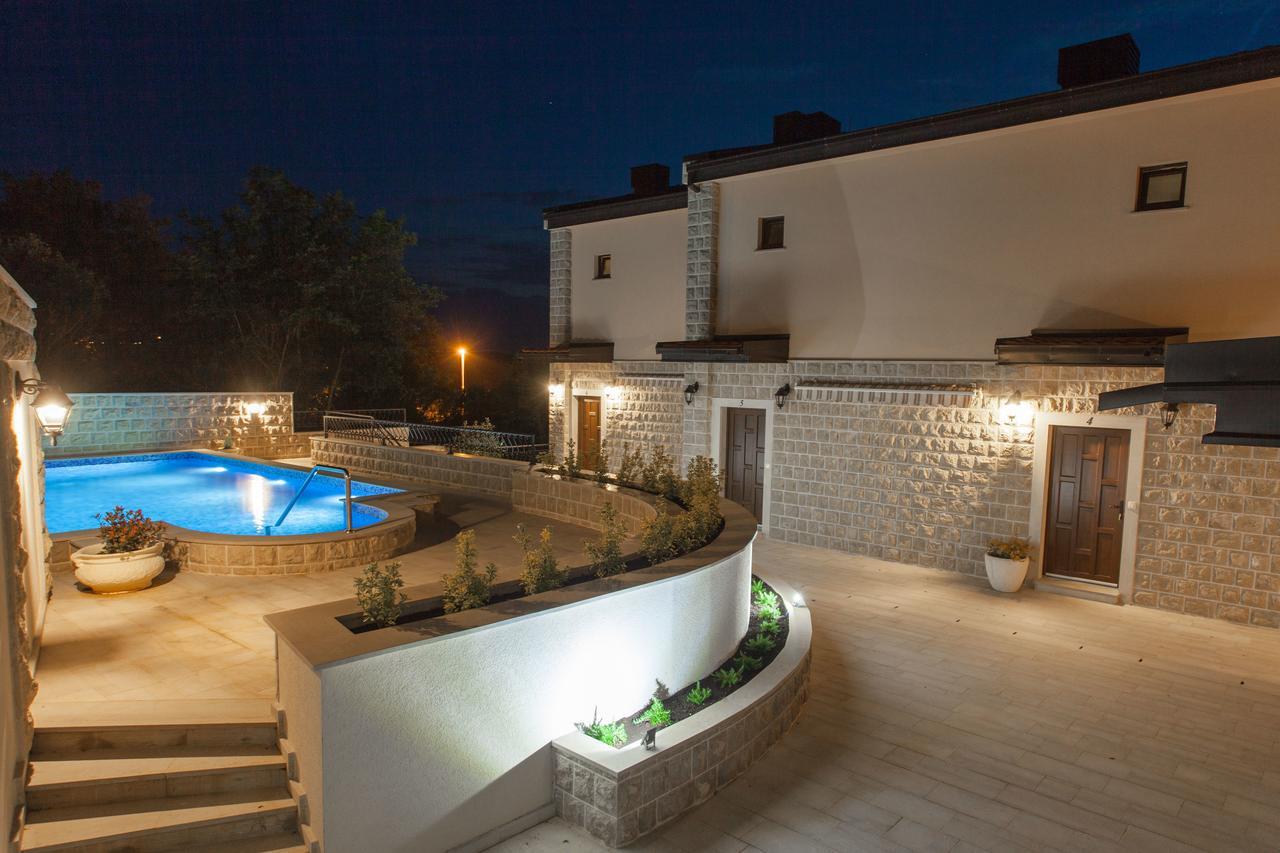 Apartamento Rosmarino Sveti Stefan Exterior foto