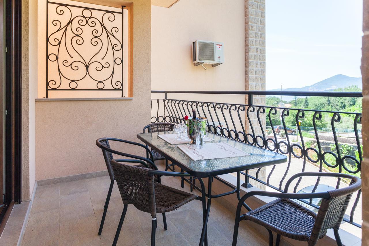 Apartamento Rosmarino Sveti Stefan Exterior foto