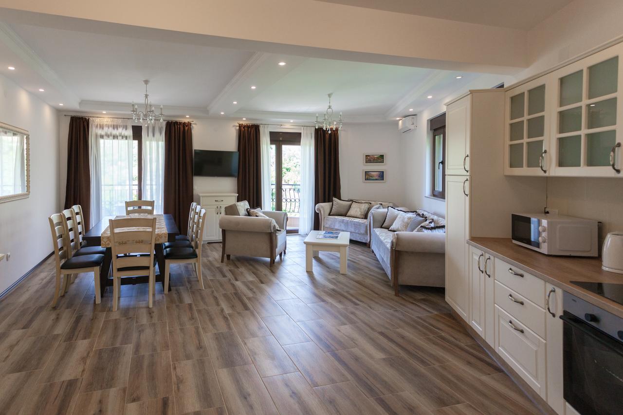 Apartamento Rosmarino Sveti Stefan Exterior foto